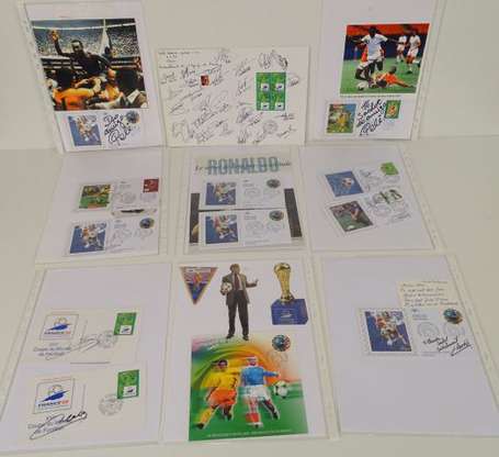 Ensemble d'autographes de Footballeurs en grande 