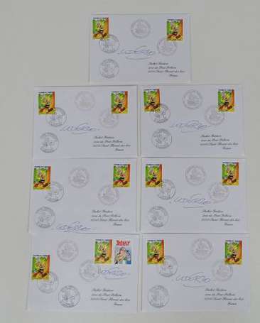 Uderzo 7 autographes sur enveloppe avec timbres et