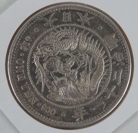 Japon. Yen en argent Type II 38 mm 1888. TTB