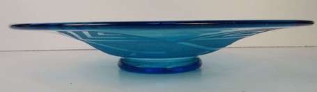 SCHNEIDER - Coupe en verre bleu à décor givré 