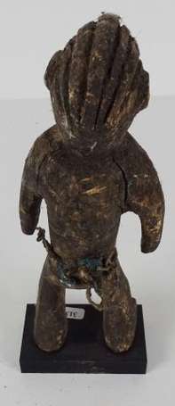 Ancienne statuette votive en bois léger recouverte