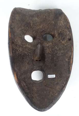 Très ancien masque de chamane en bois dur et dense