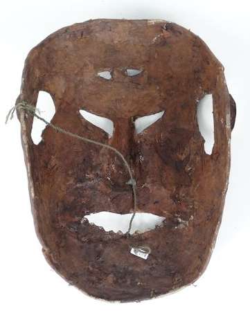 Très original et ancien masque en métal à la 