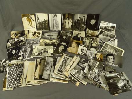Ensemble d'environ 150 Photos de Presse anciennes 
