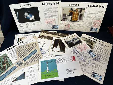 Fusée Ariane , Kourou , Guyane - Ensemble de 14 
