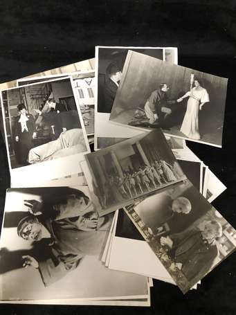 Théâtre - Ensemble d'environ 50 Photos des années 