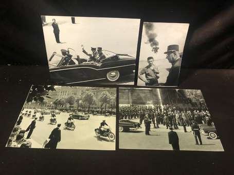 Général de Gaulle - Ensemble de 4 photos dont 3 du