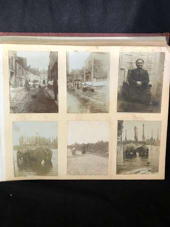 Album photos de famille , dont Gare de Conlie ( 