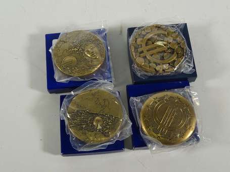 4 médailles en bronze de la Monnaie de Paris sur 