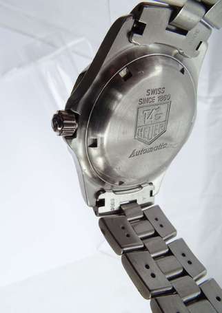 TAG HEUER - Montre bracelet en acier, le cadran 