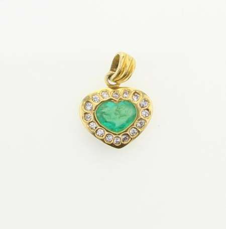 Pendentif cœur en or jaune 18K (750°/00), diamants