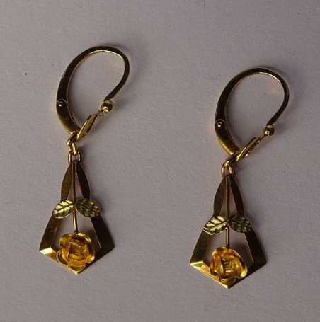 Paire de boucles d'oreilles en or deux tons 18K 