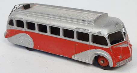 Dinky toys - Autocar Isobloc rouge, toit strié , 