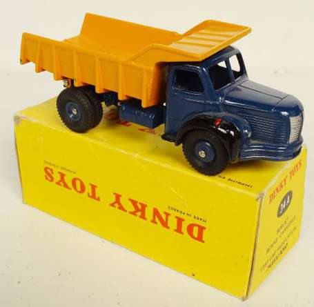 Dinky toys - Berliet benne carrière  très bon 