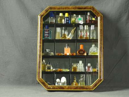 DIVERS PARFUMEURS - Lot de 37 miniatures de parfum