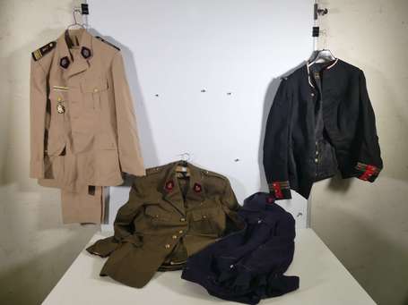 Lot de 4 ensembles - veste d'un capitaine IIIème 