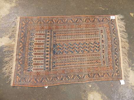 Tapis Beloutch, chaine, trame et velours en laine.