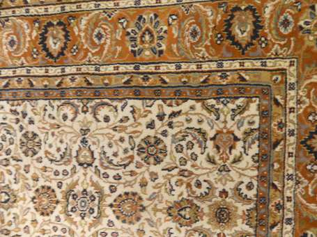 Tapis indo-persan (chaine, trame et velours en 