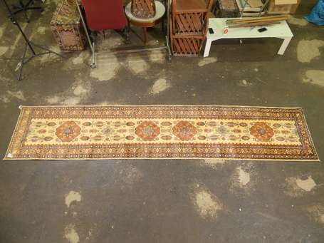 Tapis Derbent (chaine, trame et velours en laine),