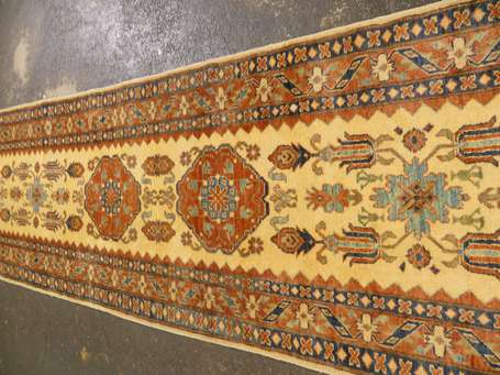 Tapis Derbent (chaine, trame et velours en laine),