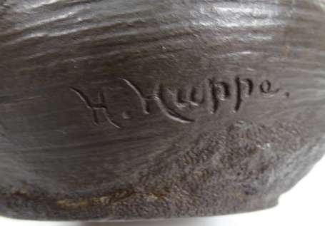 HUPPE Henri (act. 1874-1879). Verseuse à panse 