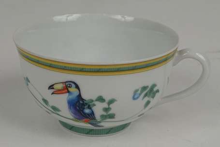 HERMES - Tasse à thé et sa soucoupe en porcelaine 