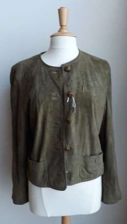 Manteau en lainage gris foncé, manches 3/4 T.