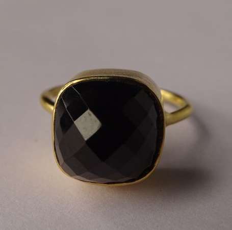 Dans le goût de POMELLATO - Bague en or jaune 18K 