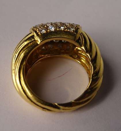 Bague jonc en or jaune 18K (750°/00) à godrons 