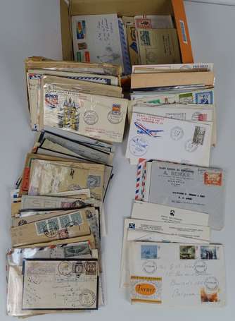 Boite en carton contenant 1 lot d'enveloppes 