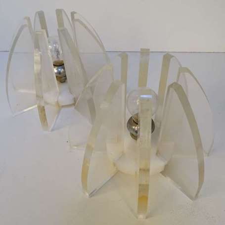 Paire d'appliques murales, la base circulaire en 