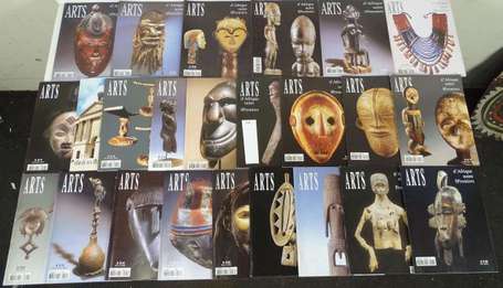 Lot de 28 revues 'Arts d'Afrique Noire' N° 74 à 86