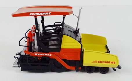 NZG-Alimentateur DYNAPAC  SD2500WS, neuf boite, 15