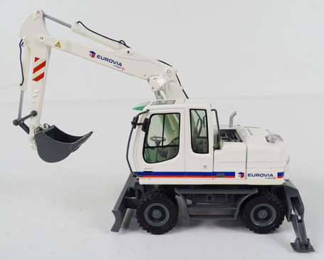 NZG-Pelle hydraulique sur pneus EUROVIA A314, neuf