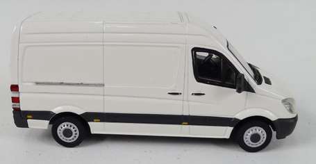 WSI-Mercedes Sprinter Freightliner, neuf boite, 