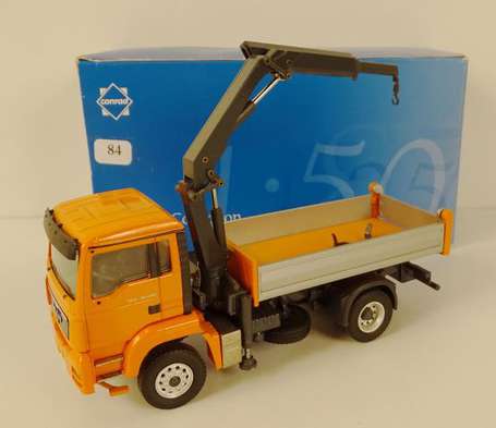 CONRAD-Camion plateau MAN avec grue embarquée, 