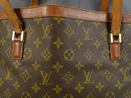 LOUIS VUITTON - Lot en toile Monogram comprenant 