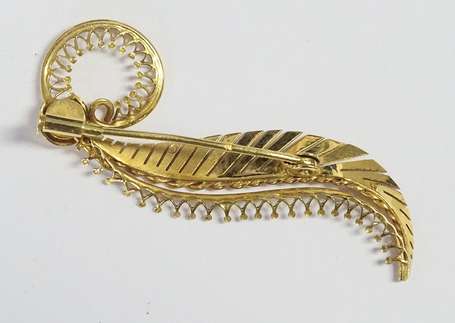 Broche en or jaune ajouré 18K (750°/00) à motif 