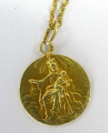 Médaille signée Lassarre à l'effigie d'une Vierge 