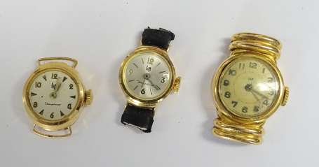 Trois boitiers de montre en or jaune 18K (750°/00)