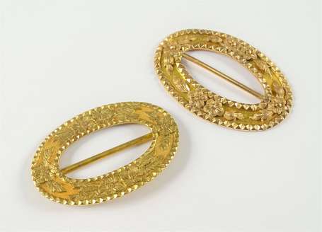 Deux boucles de ceinture en or jaune 18K (750°/00)