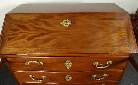 Commode-scribanne nantaise en acajou et placage 