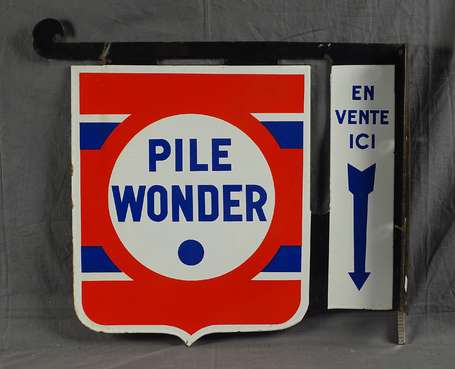 PILES WONDER : Plaque émaillée en découpe,  