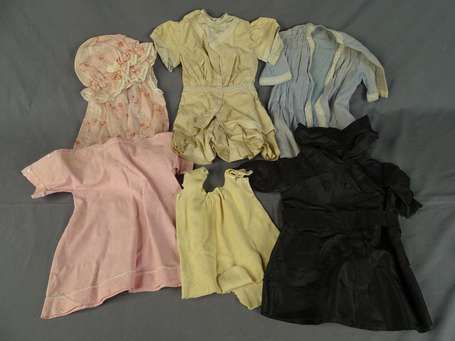 Vêtements pour poupée T9 ou 60 cm (5 pièces) 