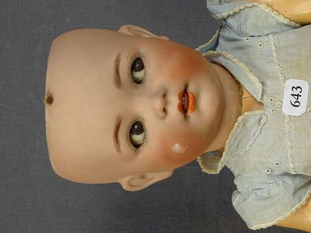 Bébé caractère tête porcelaine bouche ouverte, 