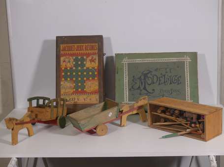 Lot de jeux et jouets en bois 