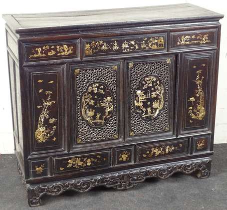VIETNAM - Meuble cabinet en bois exotique incrusté