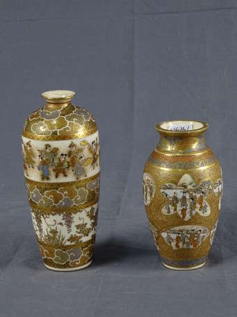 JAPON Fours de SATSUMA - Deux petits vases en 