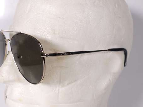 VICOMTE ARTHUR - Paire de lunettes de soleil en 