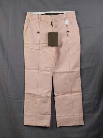 LOUIS VUITTON - Pantalon en coton rose, 2 poches. 